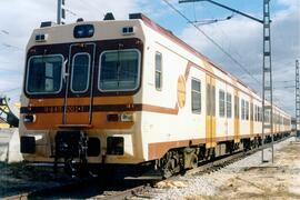 Automotores eléctricos de la serie 445 de RENFE, prototipo de tren fabricado en 1984 por CAF, MAC...
