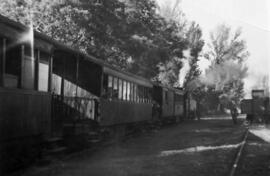 Coches de viajeros del Ferrocarril de vía estrecha de Madrid a Almorox