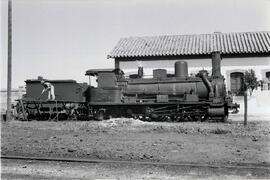 Locomotora de vapor RENFE 040 - 2048, ex MZA nº 532, fabricada por Schneider et Cie en 1866 con n...