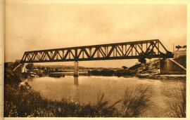 Puente metálico sobre el río Zújar en el km 17,474 de la línea de Almorchón a  Belmez