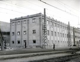 Estación de Madrid - Príncipe Pío. Edificios administrativos y viviendas de personal, del depósit...