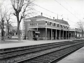 Estación de Pozuelo de la línea de Madrid a Irún