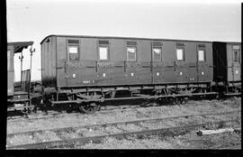 Coche de viajeros de 3ª clase C v 6 de la serie C v 1 a 15 de RENFE, ex Andaluces serie C fv 2121...