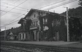 Estación de Artomaña de la línea de Castejón a Bilbao