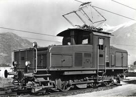 Vista de la locomotora eléctrica de guardagujas Ee 3/3 16331- 430