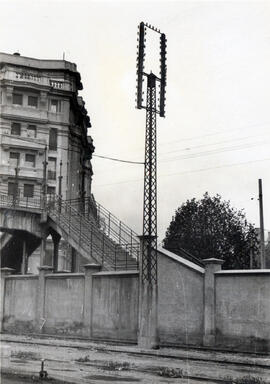 Poste de comunicaciones de la estación de Valencia - Norte