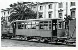 Vista de un remolque de tranvías de La Coruña