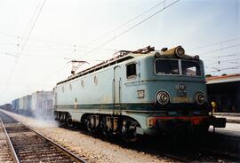 TÍTULO DEL ÁLBUM: RENFE 276