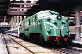 Locomotora eléctrica 7706 de la serie 7700 (Renfe 277)