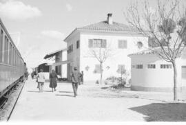 Apeadero de Arnés - Lledó de la línea de Puebla de Híjar a Tortosa, también conocida como Val de ...