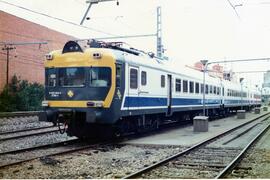 Electrotrenes de la serie 432 de RENFE, ex WMD 511 a 530, fabricada por CAF y MACOSA entre 1971 y...