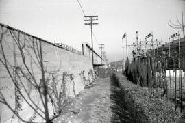 Sustitución del antiguo puente metálico sobre el río Guadiana. Línea de Mérida a Los Rosales (Sev...