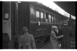 Llegada del Arlberg Express a la estación de París - Este (Gare de Paris - Est o Gare de l'Est)