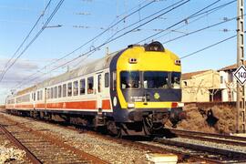 Electrotrenes de la serie 432 de RENFE, ex WMD 511 a 530, fabricada por CAF y MACOSA entre 1971 y...