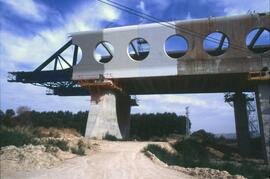 Construcción del puente del Ebro