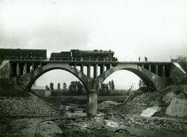 Algunos puentes construidos por "Entrecanales y Távora" : Junio 1941 - Junio 1943