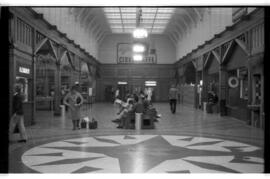 Interiores estación de Gotemburgo (Göteborg, Suecia)