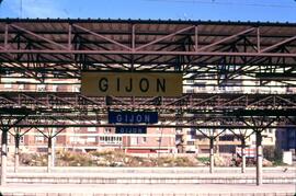 Estación de Gijón - Jovellanos de RENFE y La Braña de FEVE
