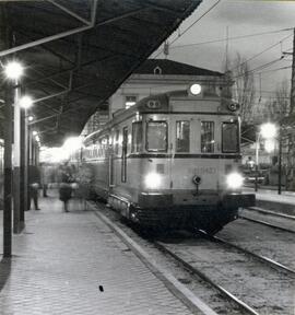 Automotor TAF serie 595 - 043 - 1 (ex 9543), construido por FIAT.