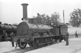 Locomotora y ténder con numeración 246 de la Compañía MZA del tipo 030