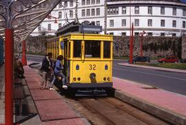 Tranvía nº 32, construido en 1920 y restaurado para el nuevo tranvía de La Coruña, nueva línea tu...