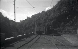 Tranvía eléctrico nº1 de Sierra Nevada (FCSN) saliendo de la estación de Maitena de la línea de G...